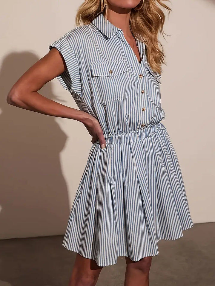 Marina Skies™ Gestreiftes Mini-Kleid