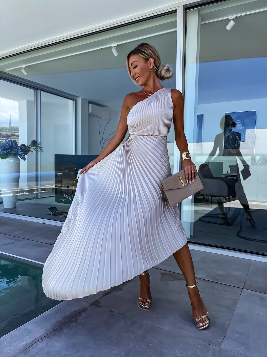 Amara™ | Elegantes One-Shoulder-Plissee-Midikleid