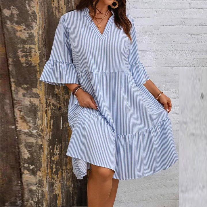 Micaela™ Gestreiftes Sommerkleid mit Rüschen