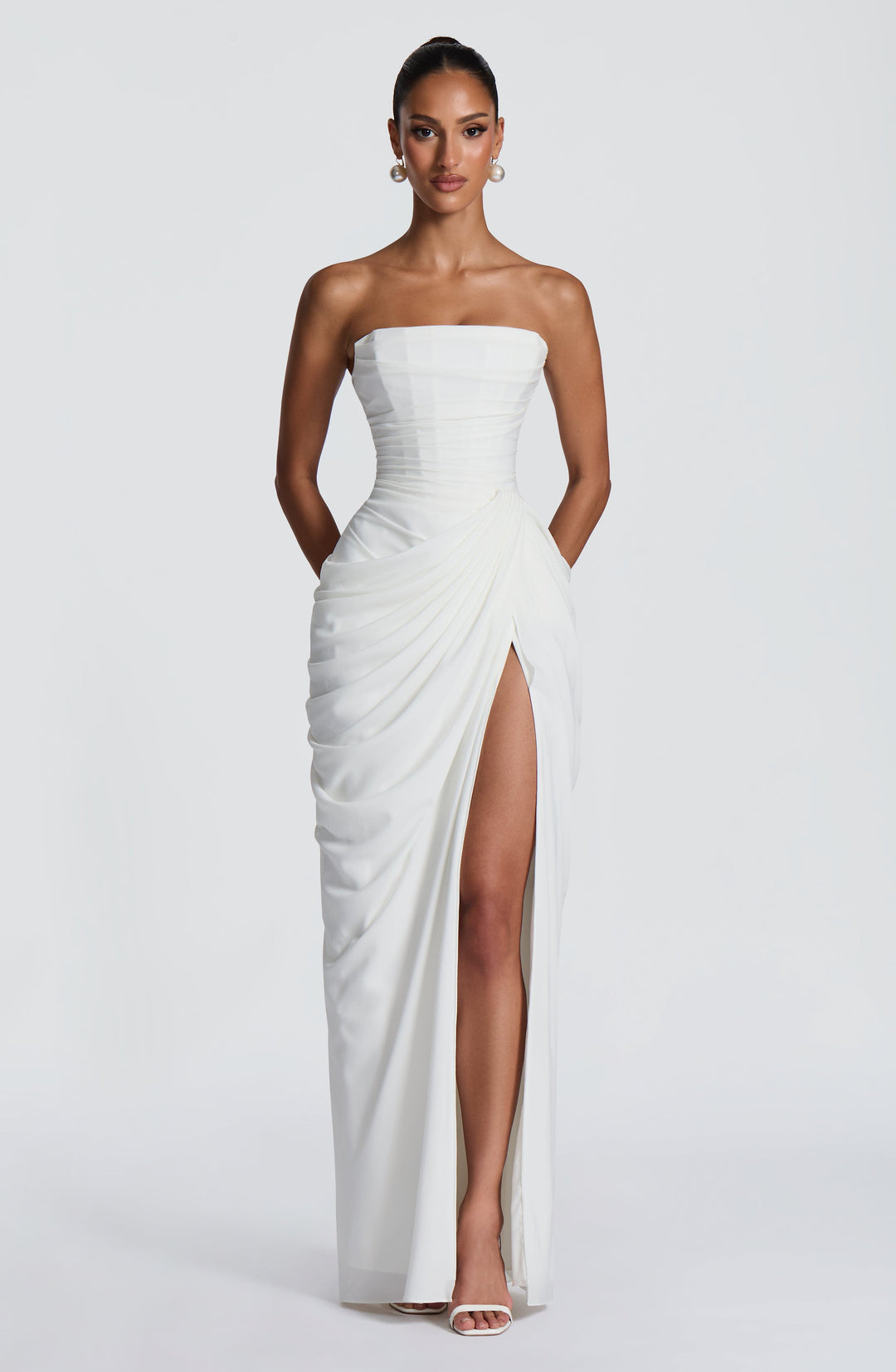 Zara™ | Dramatisches trägerloses Maxikleid mit Drapierung