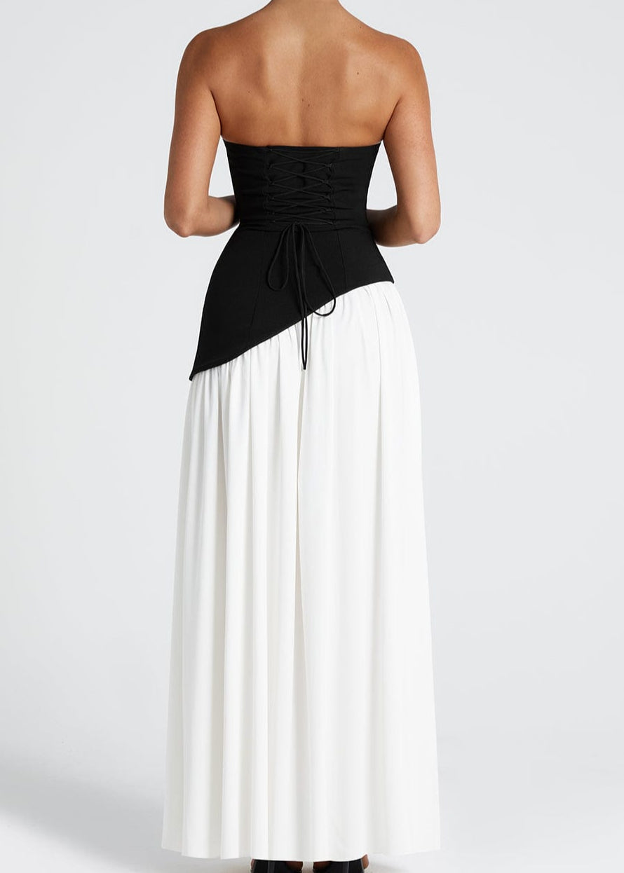Sofia™ | Trägerloses Maxikleid mit Choker-Detail