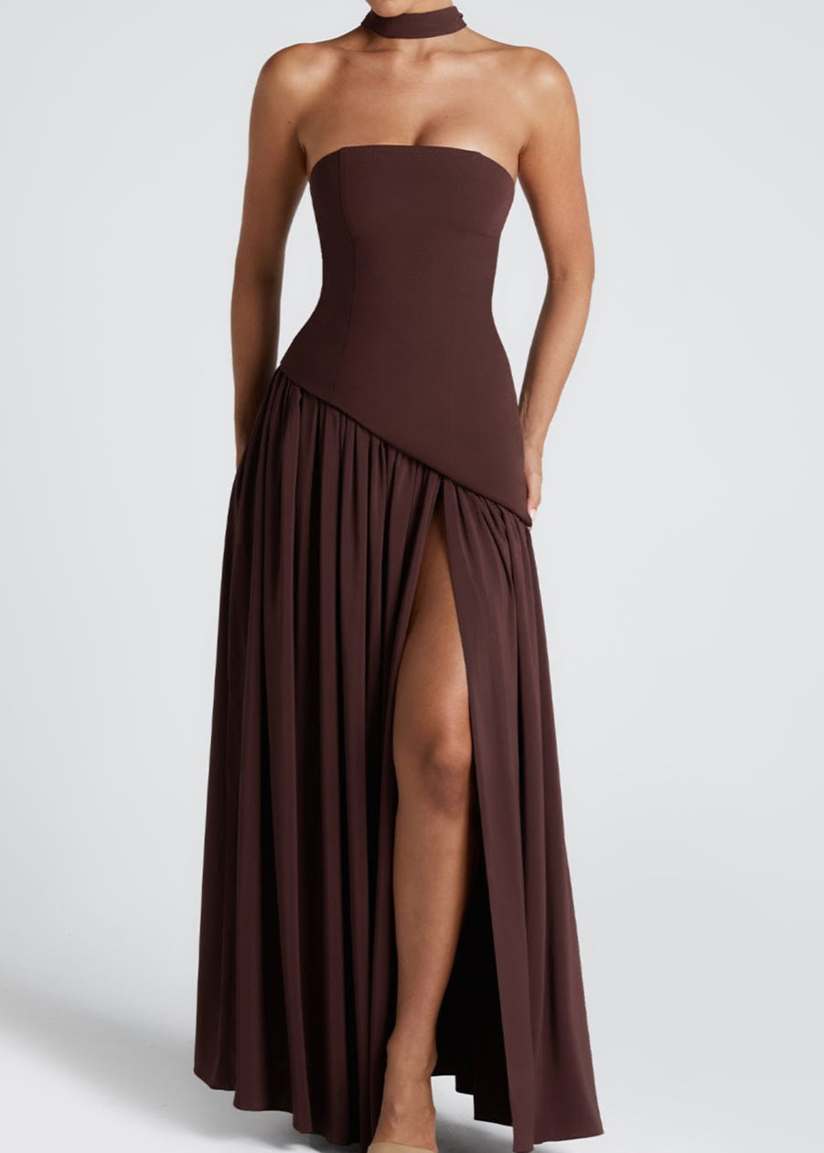 Sofia™ | Trägerloses Maxikleid mit Choker-Detail