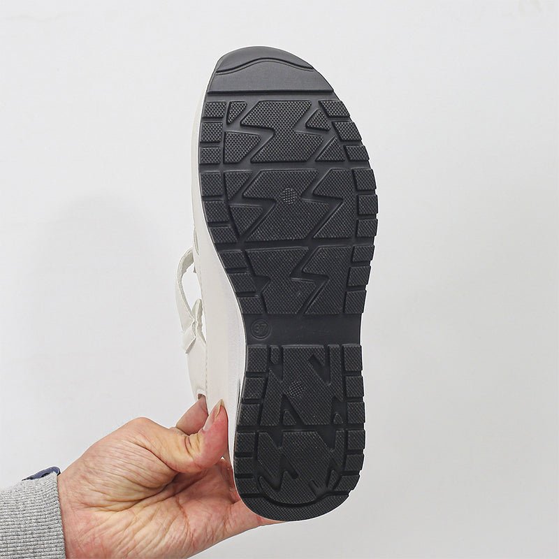 Isadora | Geschlossene Sneaker-Sandalen